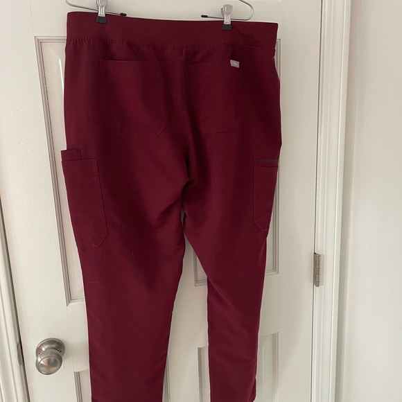 Set of 2 Figs scrub pants XL petite - Picture 3 of 7